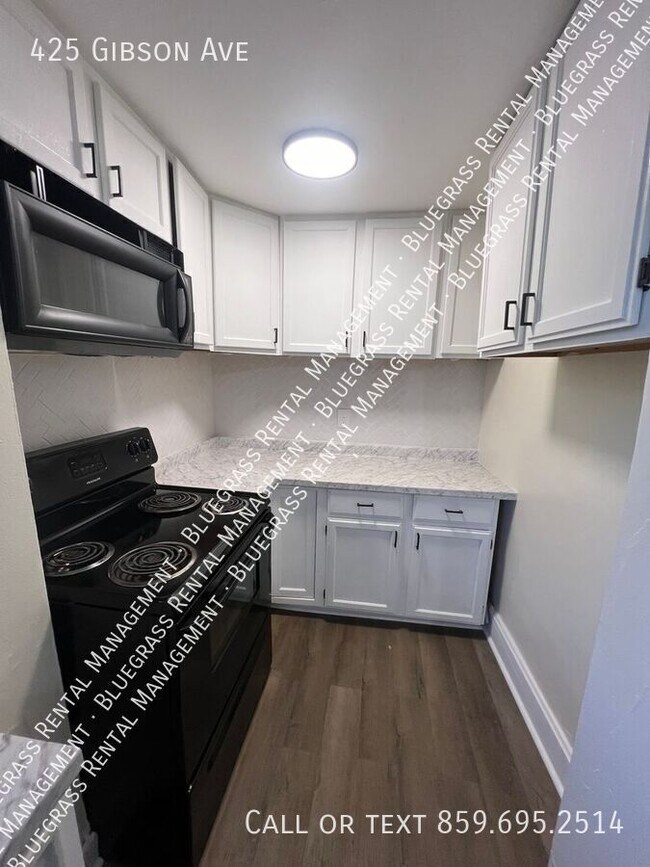 Foto del edificio - Short Term Rental Between Now and July. La...