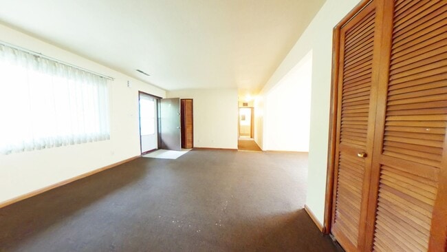 Building Photo - Free rent promotion-2 Beds 1 Bath Apartment Rental in Parkview area of Newport News