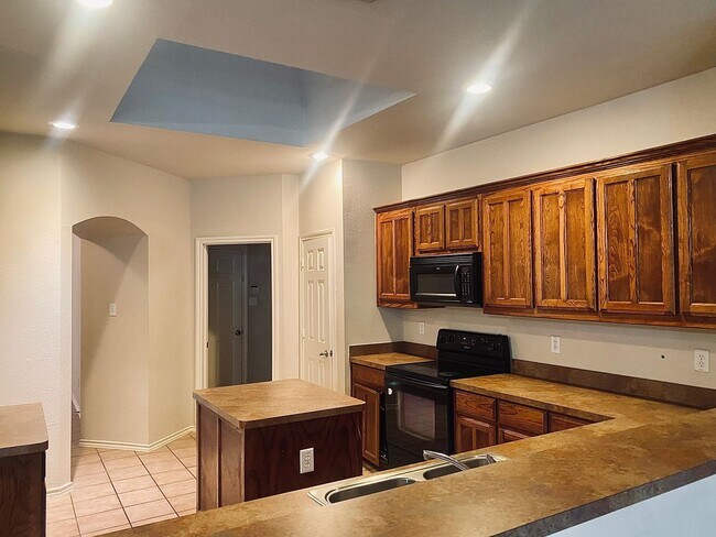 Foto del edificio - Gorgeous 3-Bedroom Home in Marine Creek Ra...