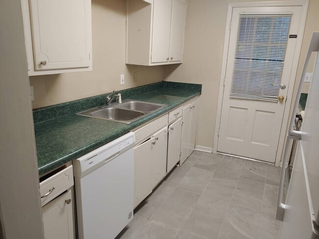 Foto del edificio - 2080 Montreat Cir