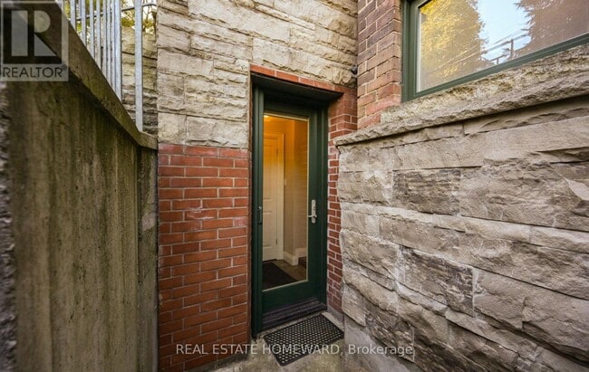 Building Photo - 37 Lonsdale Rd