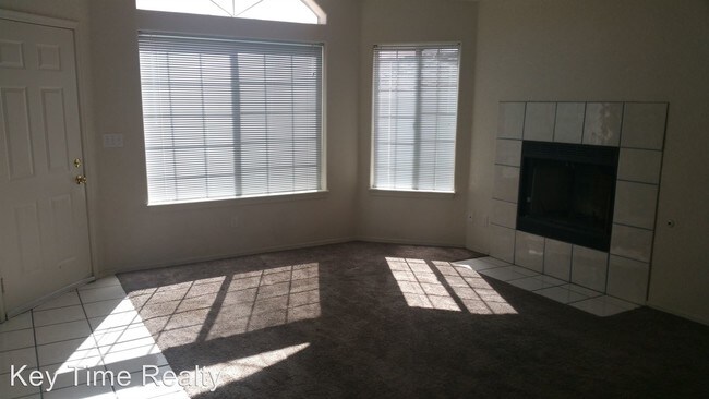 Foto del edificio - 3479 Beale St