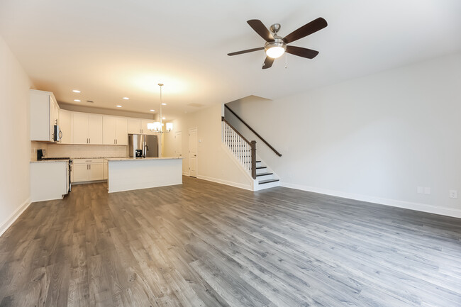 Building Photo - 42 Red Horse Way, Greer, SC