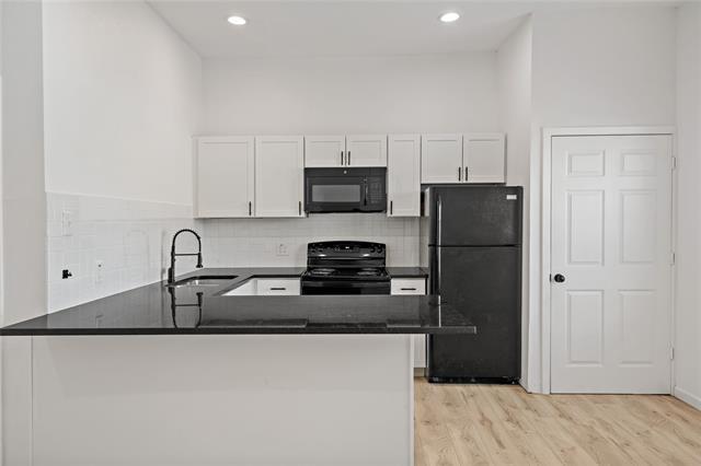 Foto del edificio - 817 W 9th St