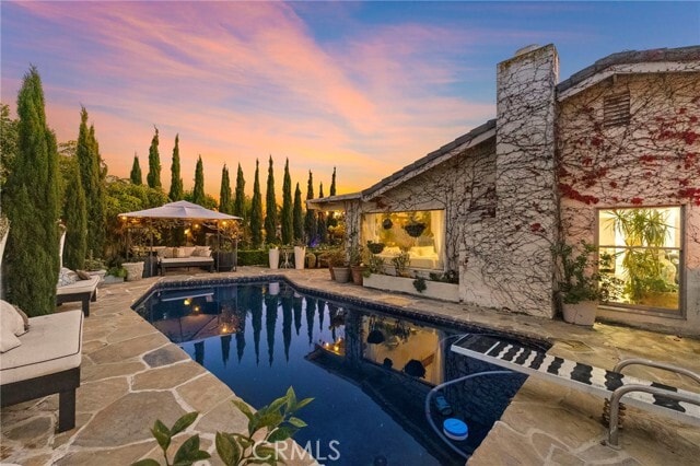 Building Photo - 4621 Wayne Rd