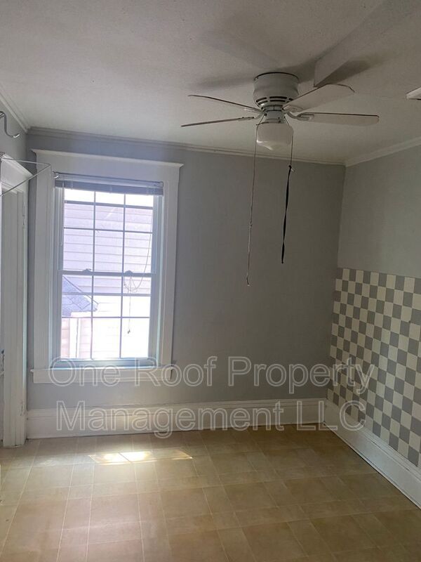 Foto del edificio - 532 Cypress Ave