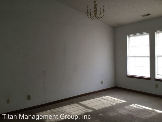 Foto del edificio - 408-408 Fairington Ave