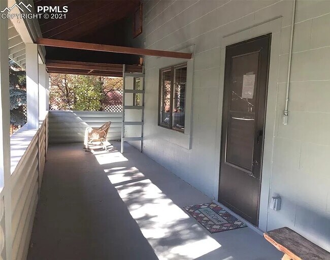 Foto del edificio - 11416 Belvidere Ave