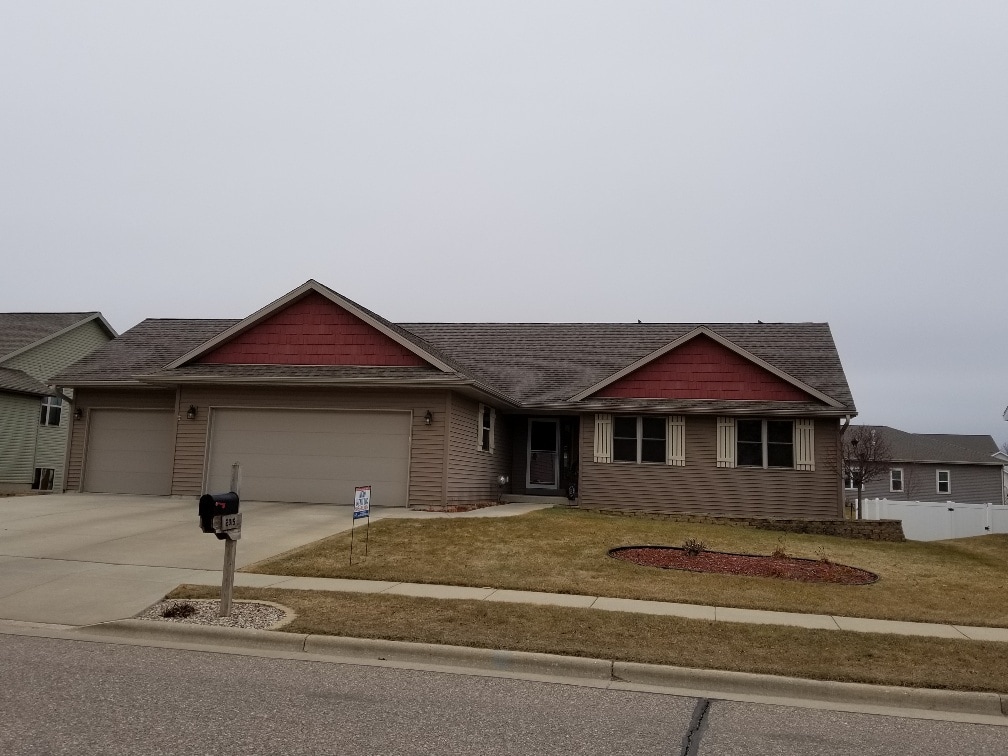 2015 Dakota Way, Prairie Du Sac, WI 53578 House for Rent in Prairie