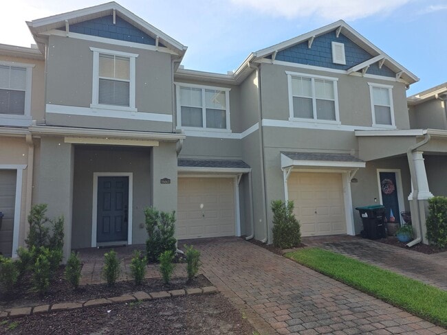 Photo - 16661 Cedar Crest Dr Townhome