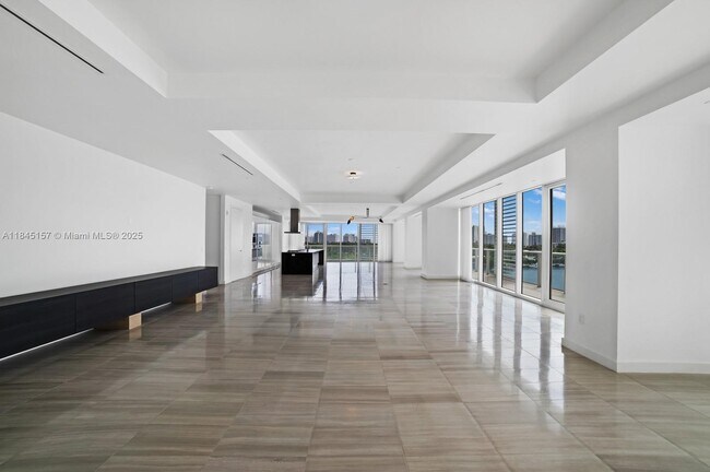 Foto del edificio - 4701 Meridian Ave