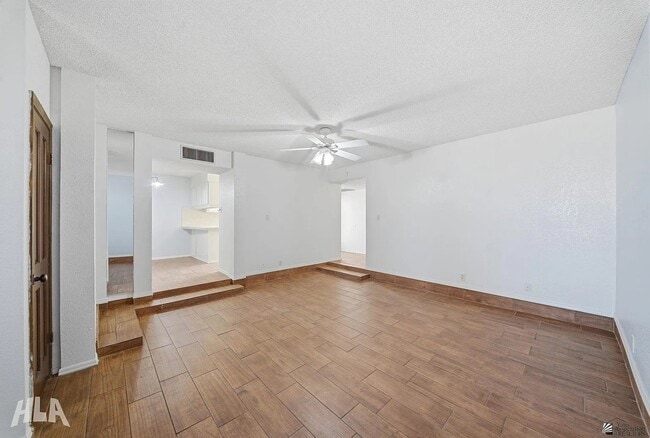 Building Photo - 2240 S Elks Ln