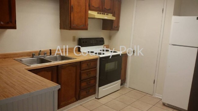 Foto del edificio - 1318 Fairway Dr