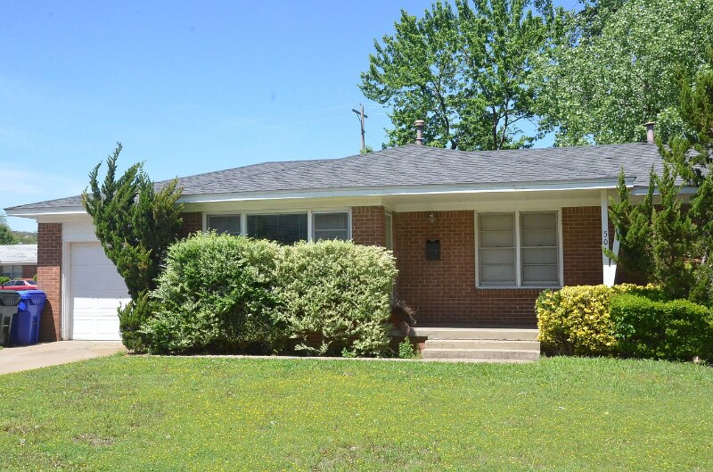 501 Fleetwood Dr, Norman, OK 73072 House for Rent in Norman, OK