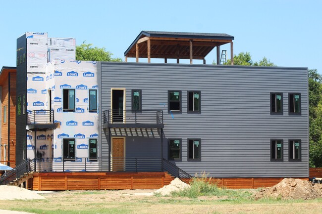 Under Contruction - 611 Sturgeon Dr