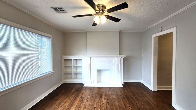 Building Photo - 2 Bed 1 Bath Duplex in the Aurora Addn NW OKC