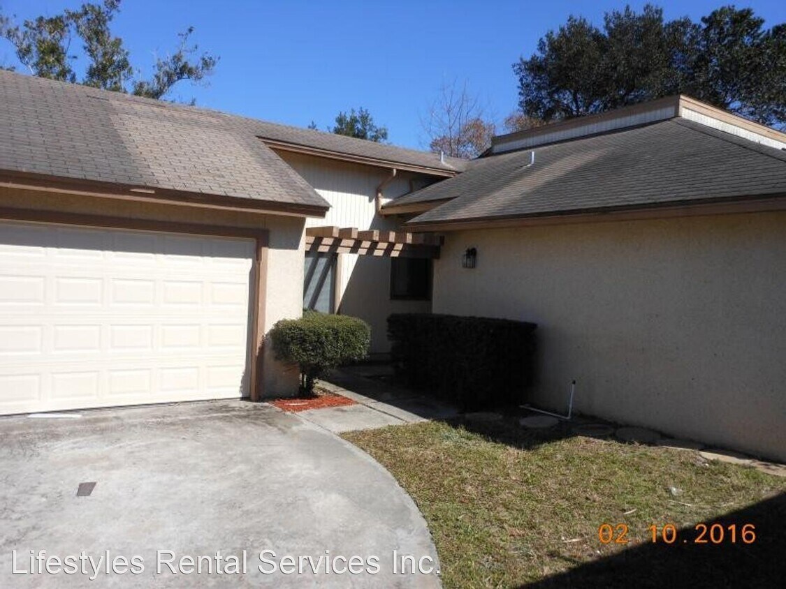 Primary Photo - 3 br, 2 bath House - 8885 Belle Rive Blvd