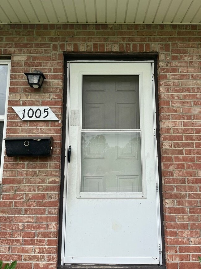 Foto del edificio - 2 Bedroom 1.5 Bathroom in West Columbus