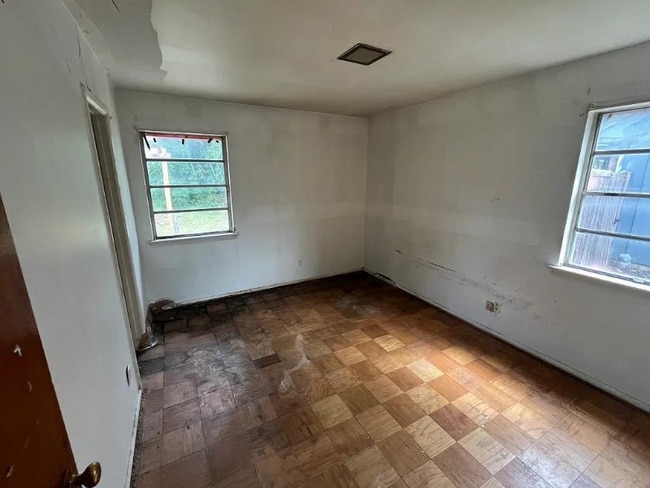 Foto del edificio - 2217 52nd St