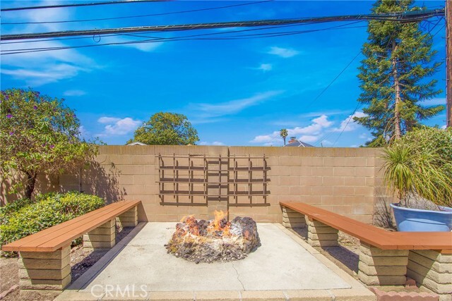 Building Photo - 5222 Clark Cir