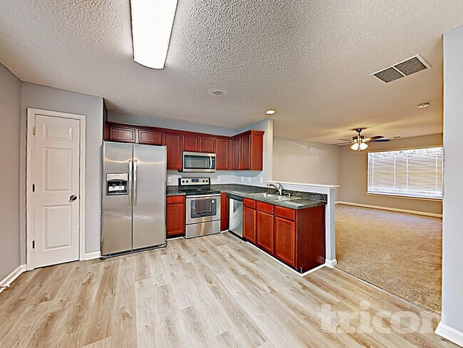 Foto del edificio - 293 Lossie Ln