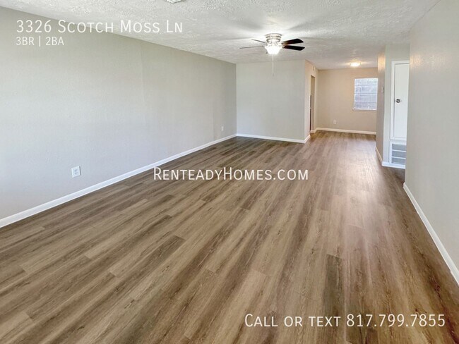 Foto del edificio - 3326 Scotch Moss Ln