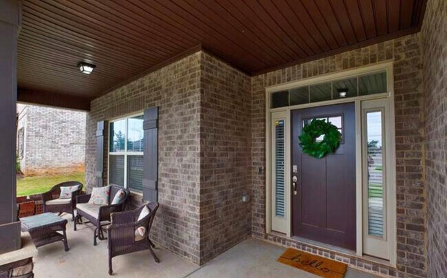 Foto del edificio - 7709 North Catawba Cir NW