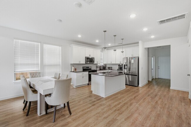 Foto del edificio - 15146 Wild Gully Wy
