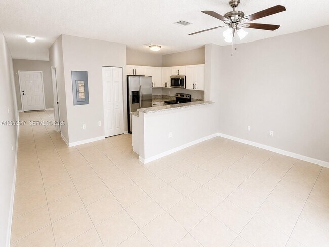 Foto del edificio - 2202 SE 23rd Terrace