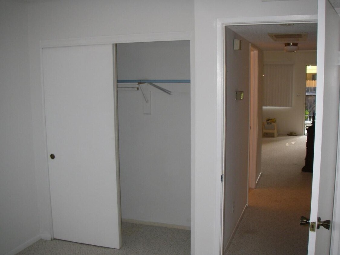 119 Apartments for Rent in 93003, CA Westside Rentals