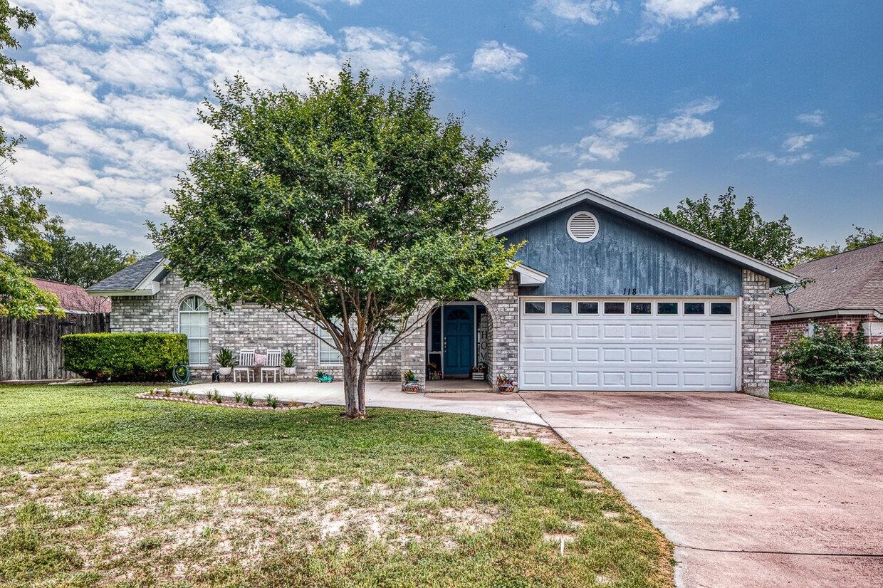 118 Caballo Dr, Del Rio, TX 78840 House Rental in Del Rio, TX
