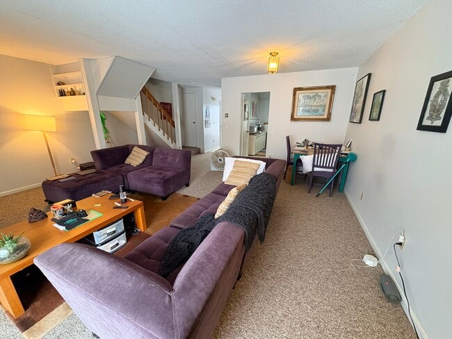 Foto del edificio - K6 Stonehedge Dr