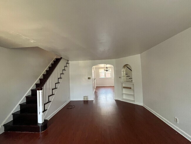 Foto del edificio - 2248 Disston St