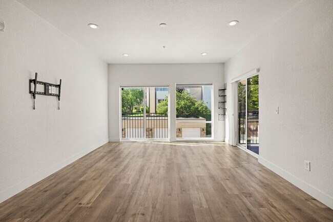 Foto del edificio - 14936 E Hampden Ave
