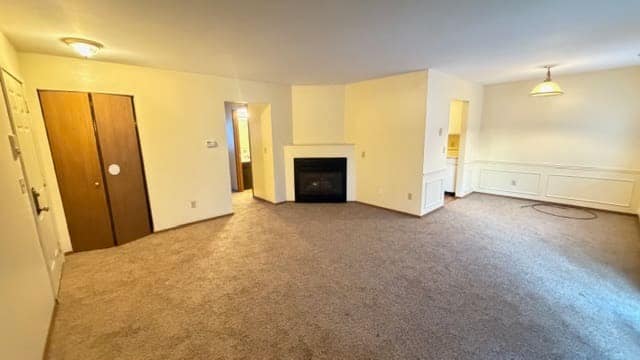 Building Photo - 5648 Ryewyck Dr