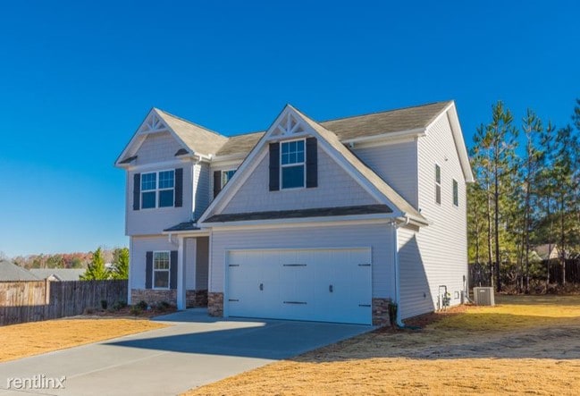 Building Photo - 4 br, 2.5 bath House - 223 Camellia Way