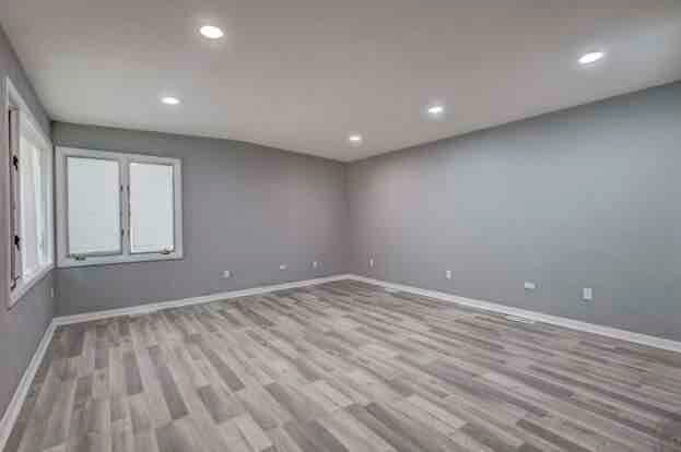 Foto del edificio - 23126 W Oak St