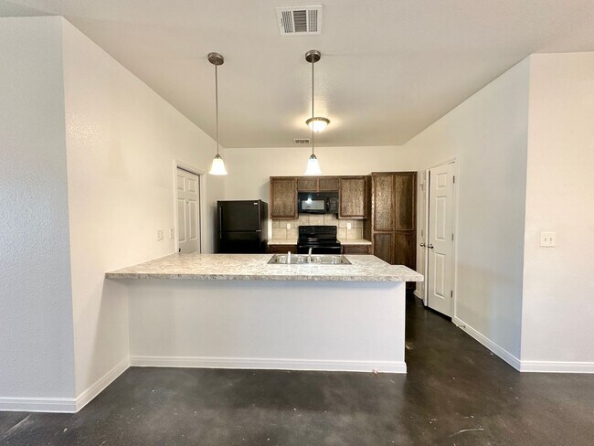 Building Photo - 4507 Skyflower Ln