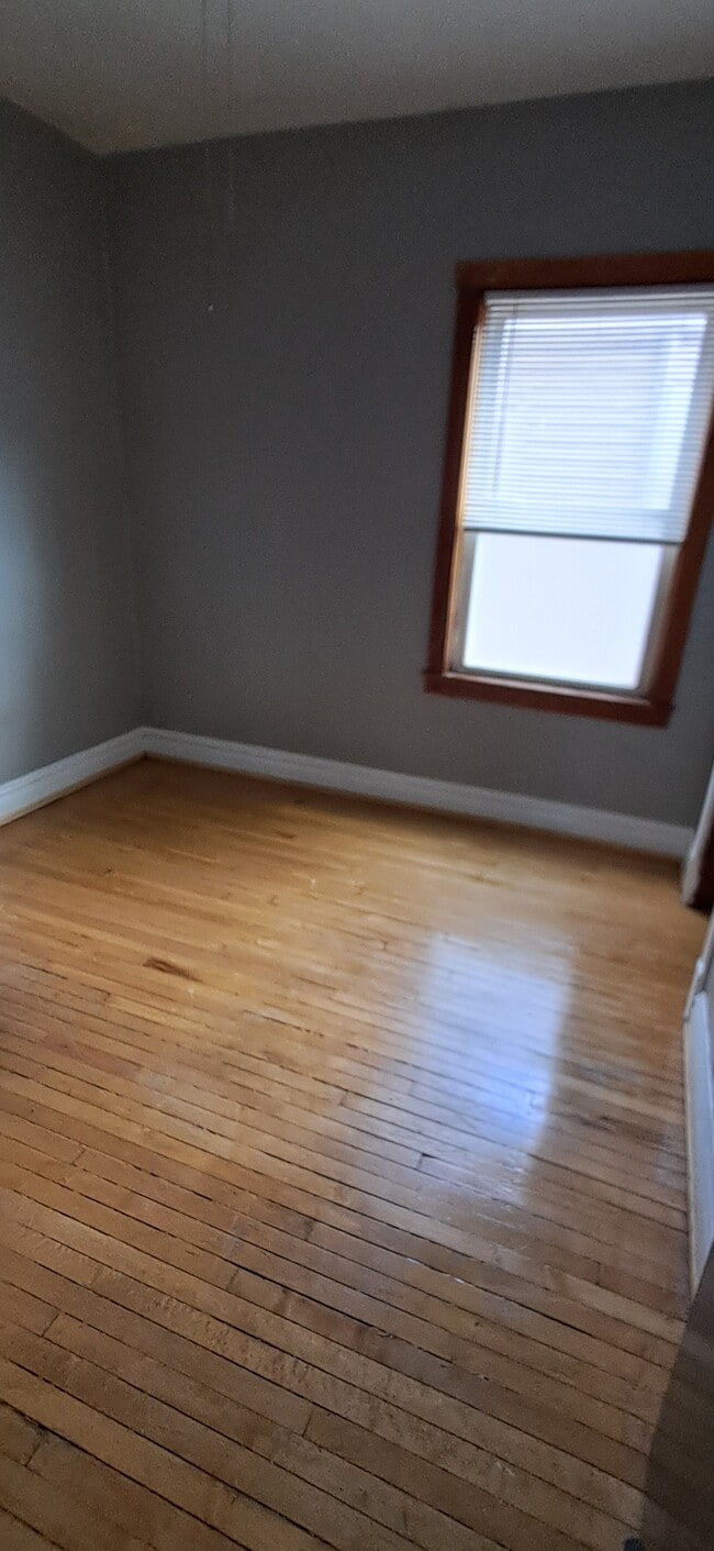 Bedroom 2 - 6100 S Kildare Ave