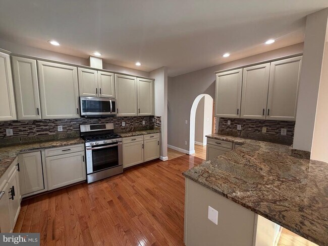 Foto del edificio - 728 18th St S