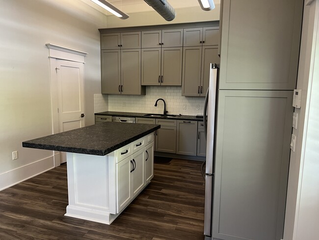 Large Island - 130 E Innes St