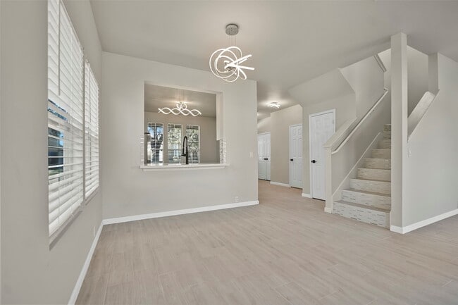 Foto del edificio - 9718 Coyote Creek Dr