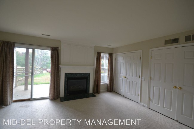 Foto del edificio - 3 br, 3.5 bath House - 16 Crenshaw Court