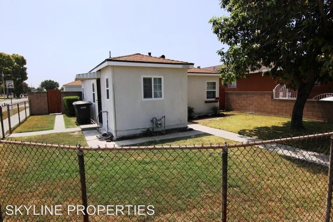 Building Photo - 2 br, 1 bath House - 12022 183RD ST