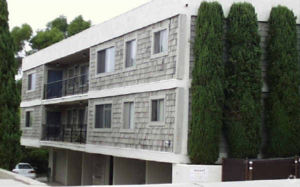 Building Photo - 33801 Mariana Dr