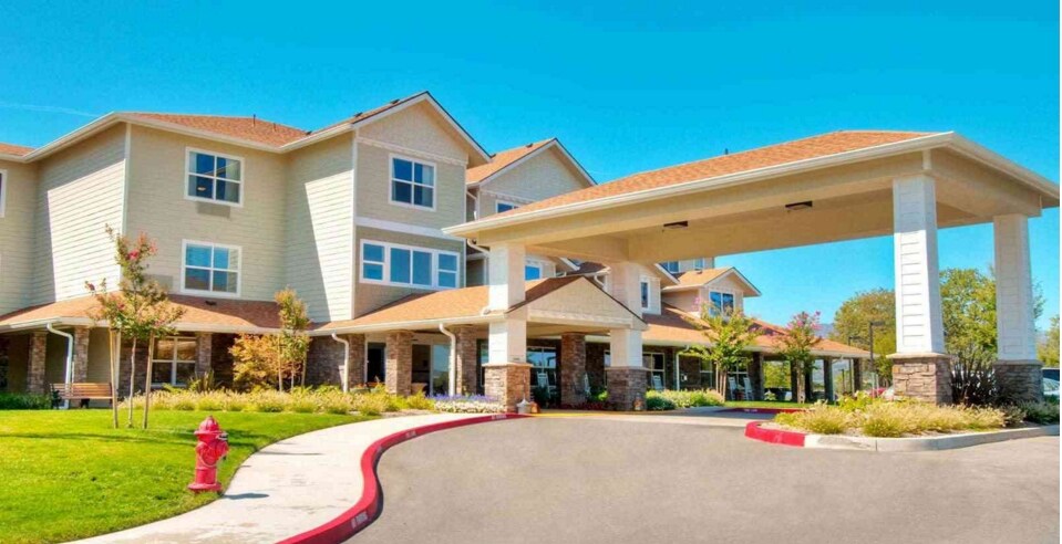 Foto principal - Shasta Estates Sky Active Living