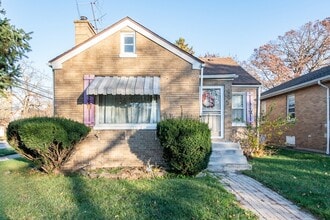 Building Photo - 903 S McAlister Ave