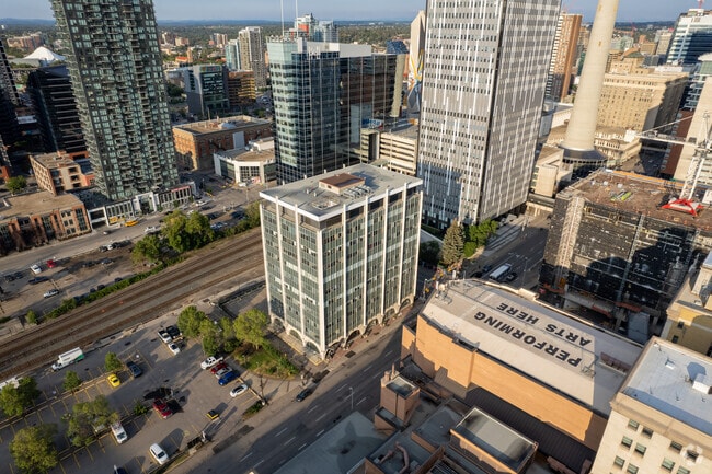 Building Photo - The HAT @ 9th