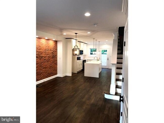 Foto del edificio - 126 N Wayne St