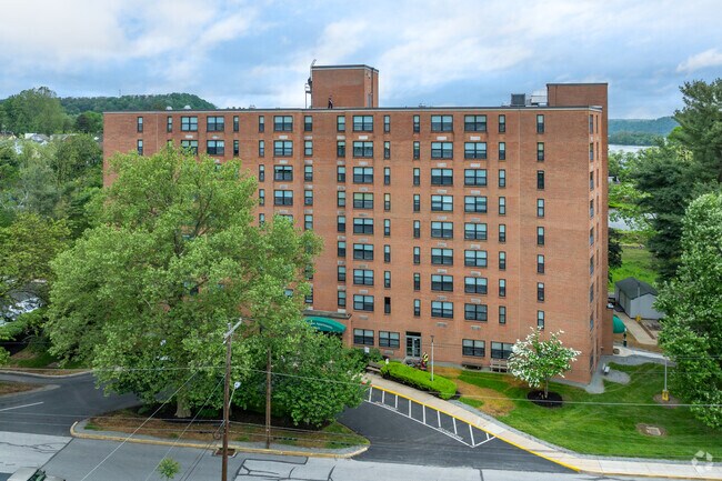 Foto del edificio - Trinity House Apartments